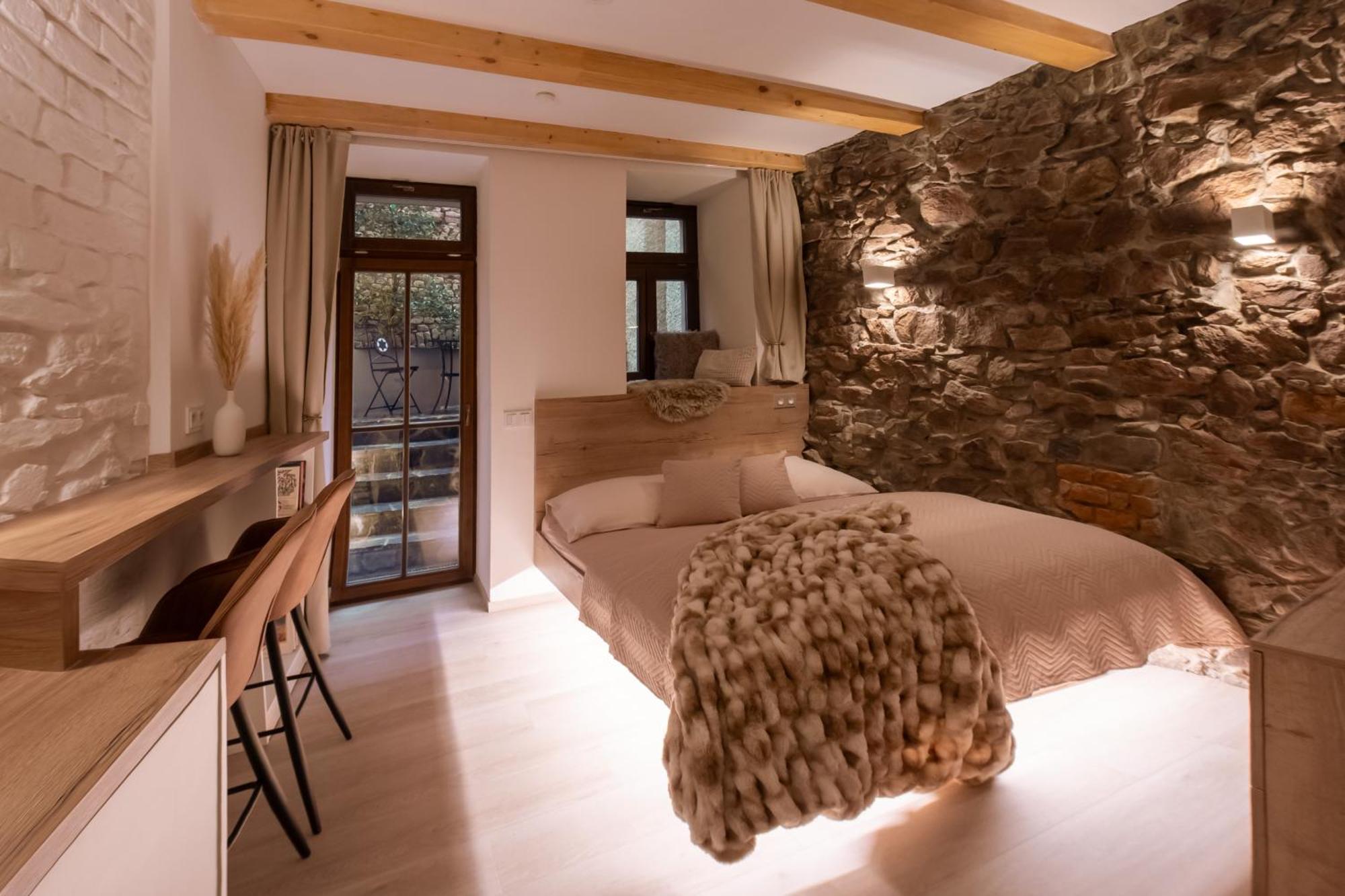 White Wolf Boutique Apartments 올로모우츠 외부 사진